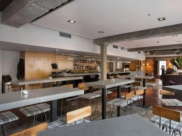 tip-article-image-Beton architektoniczny w branży HoReCa - funkcjonalność i design