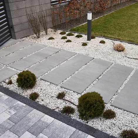 tip-article-image-Beton architektoniczny PMdesig - nowoczesność i elegancja w twoim ogrodzie.