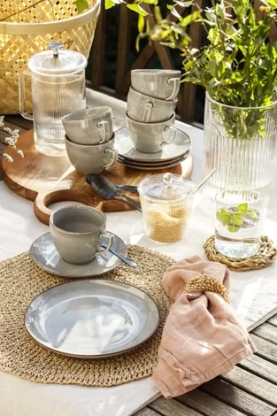 tip-article-image-Porcelana - ponadczasowy prezent łączący klasykę z nowoczesnością