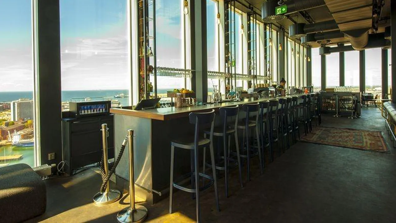 Beton architektoniczny w branży HoReCa - funkcjonalność i design-tip-image